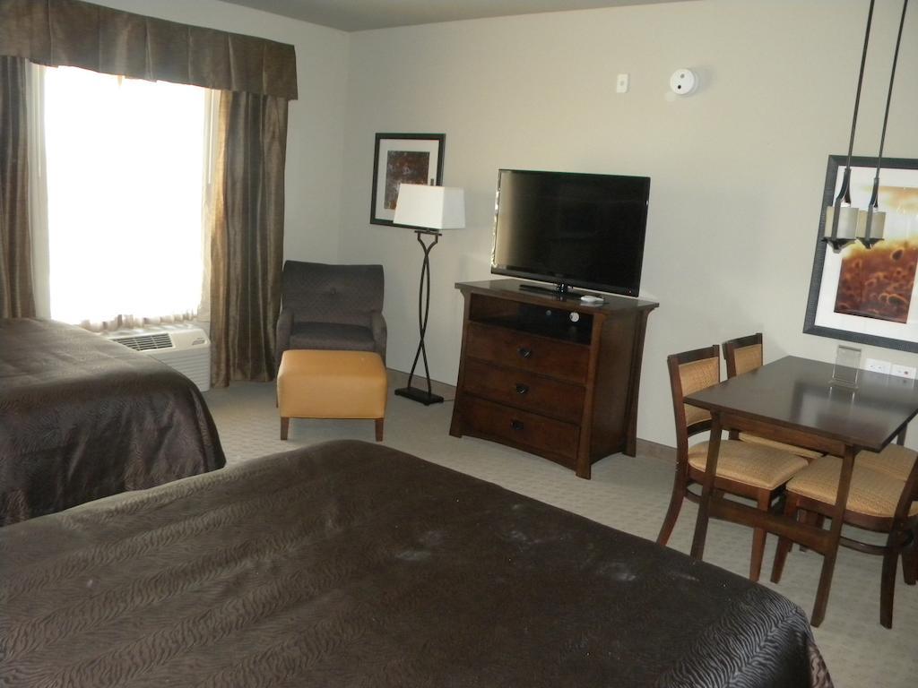 Teddy'S Residential Suites Watford City Buitenkant foto