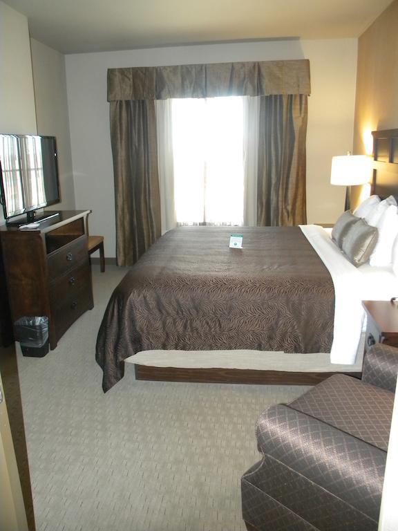 Teddy'S Residential Suites Watford City Buitenkant foto