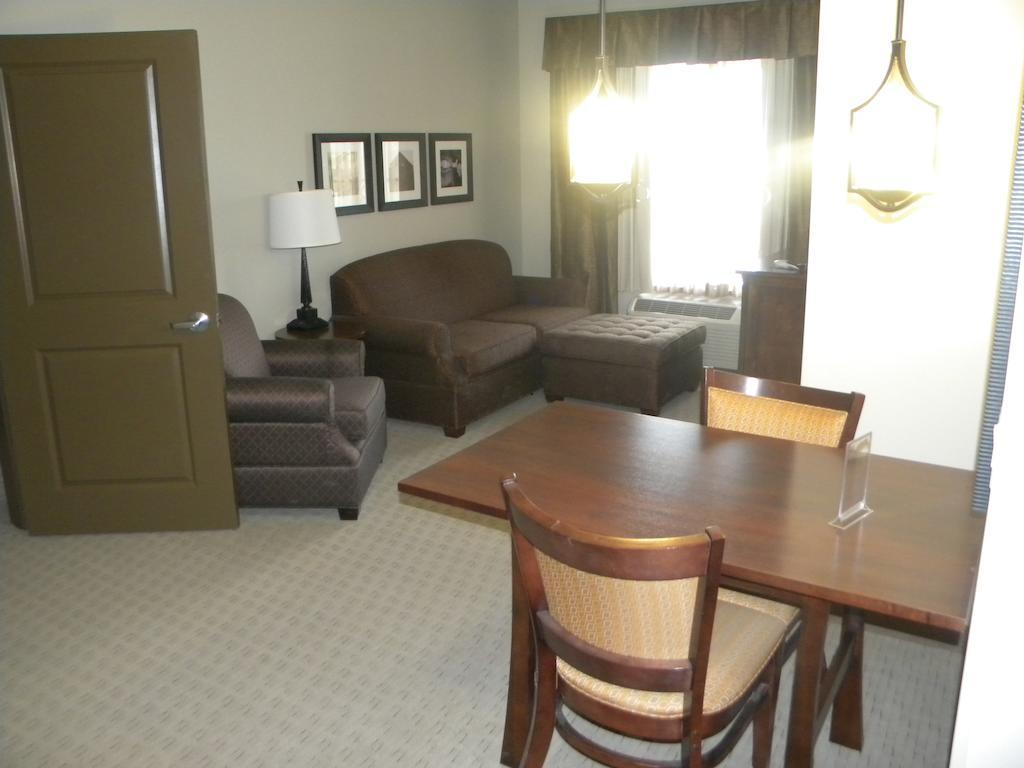 Teddy'S Residential Suites Watford City Buitenkant foto